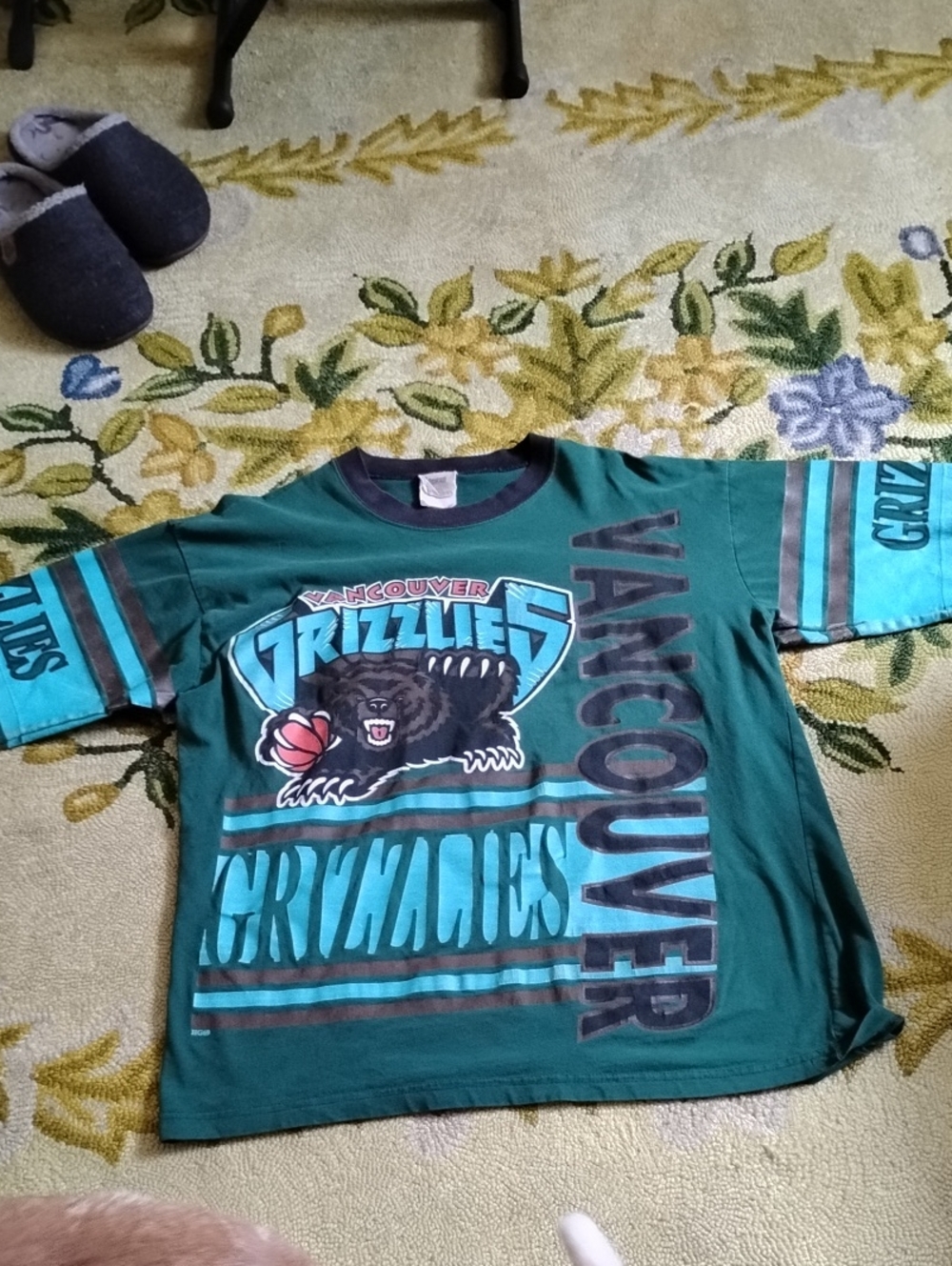 Vancouver Grizzlies Green Graphic Short Sleeve Tee